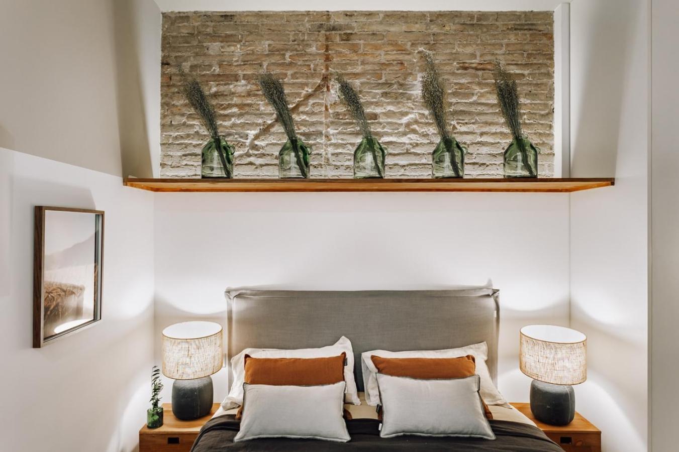 Apartment Aroche - 2 Bedrooms In Sant Antoni Barcelona